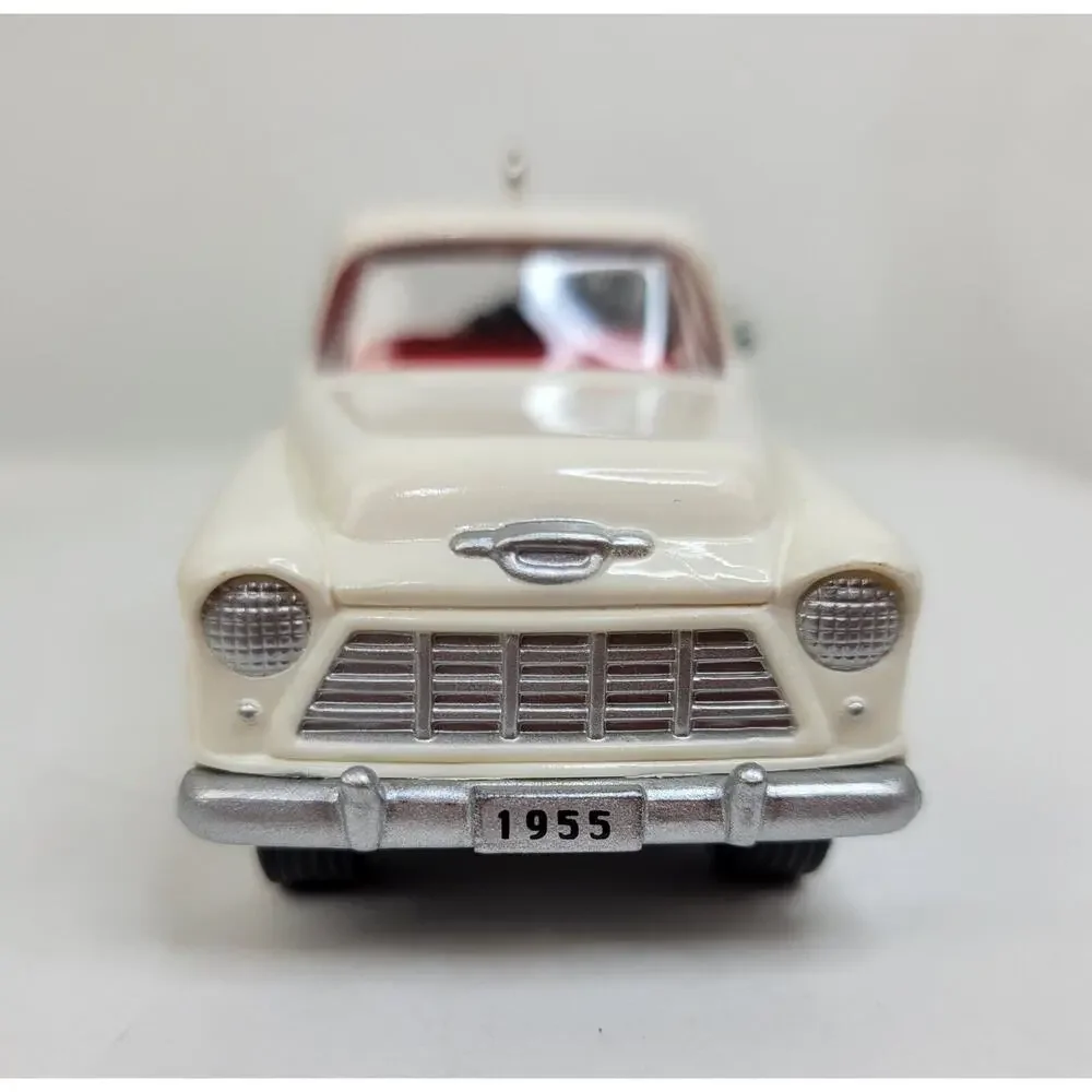 Hallmark 1996 Ornament 1955 Chevrolet Cameo #2 In All American Truck Series NIB